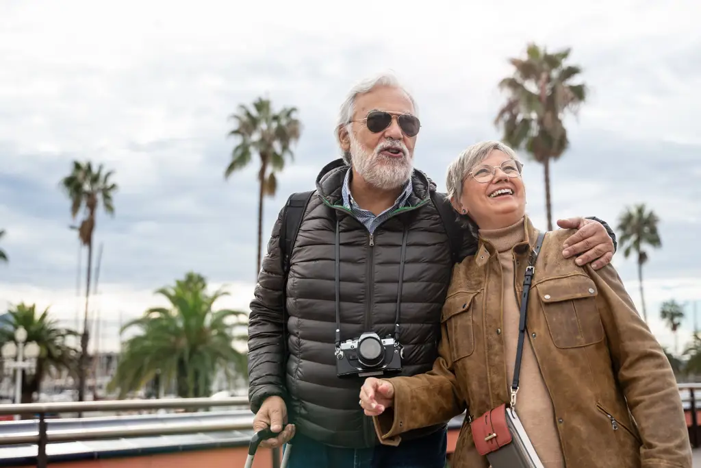 Discover d.HOLIDAY Travel Guide