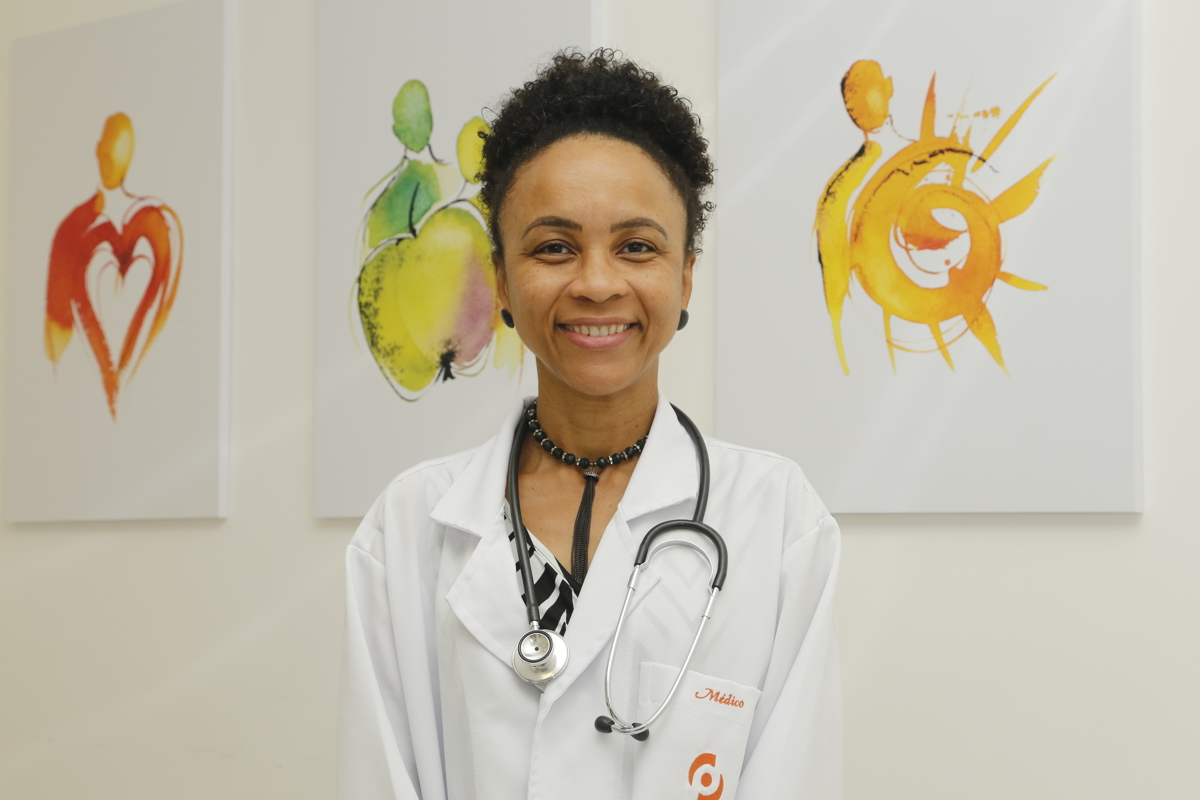 Dr: Tassiana Miranda Santos